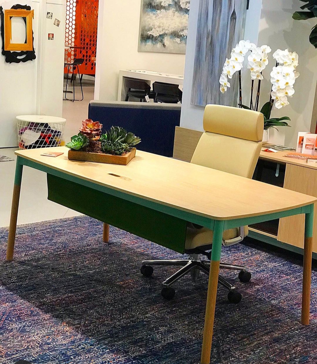 JRA Showroom - Uncommon-studios